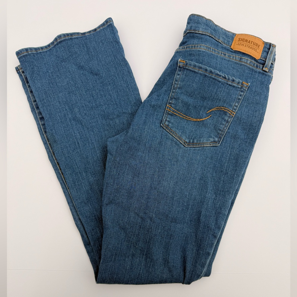 Levi's Women’s Straight Blue Jeans